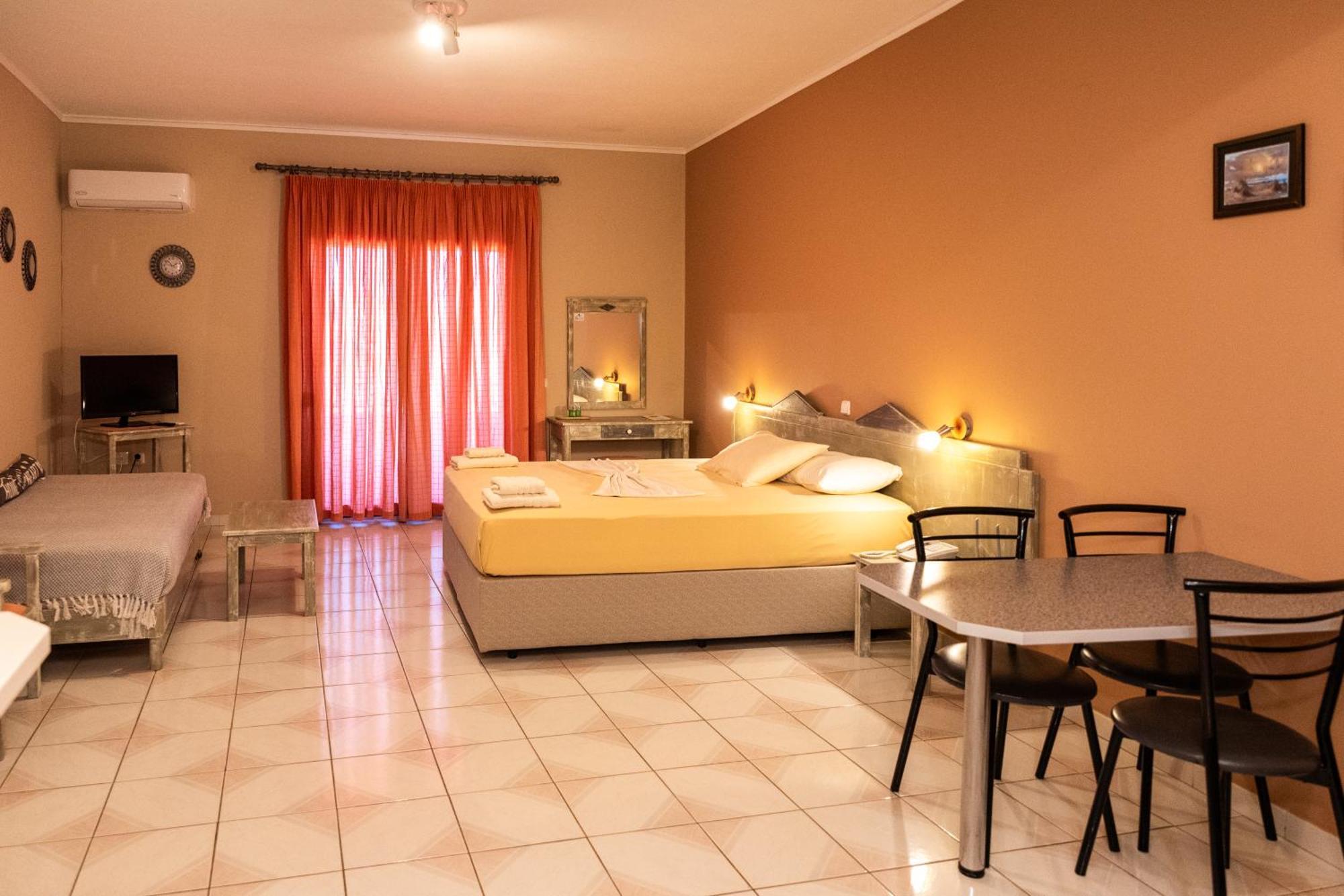 Megás Limniónas Sun Village Hotel Apartments الغرفة الصورة